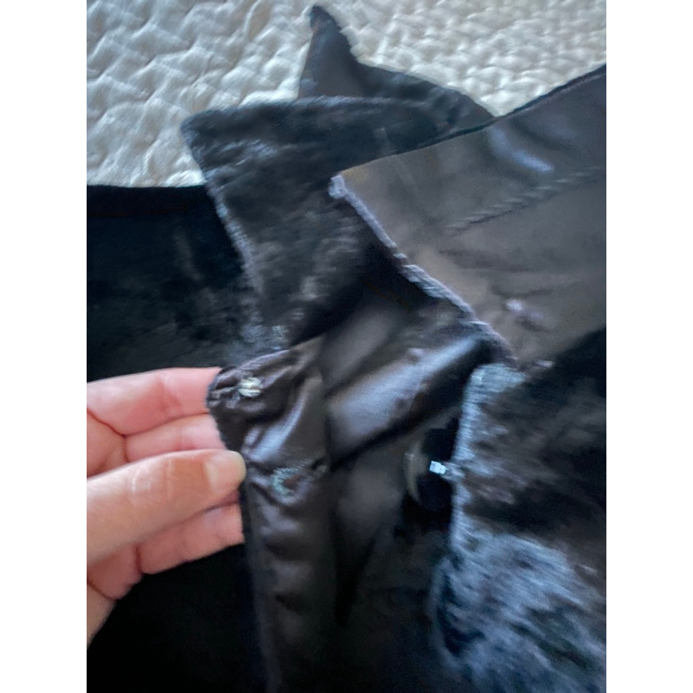 1950s Black Crushed Velvet Swing Coat w/ Rosette Buttons Old Hollywood L - Picture 8 of 9